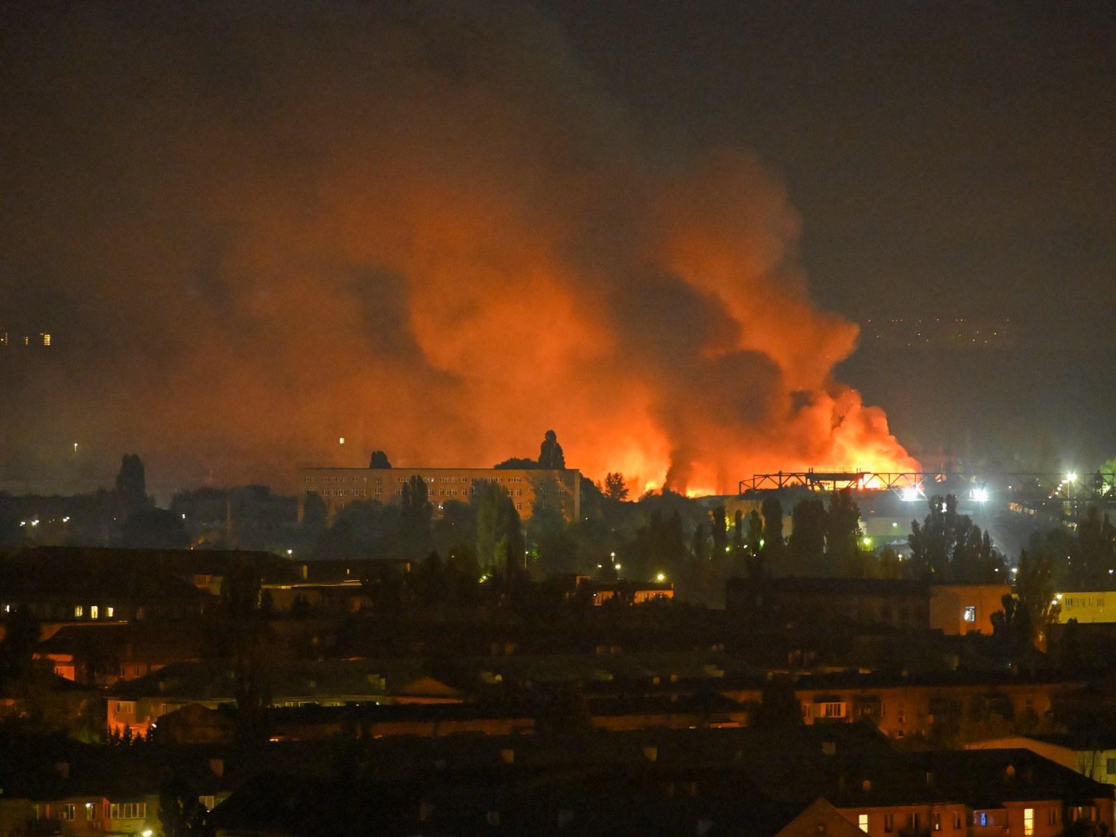 One killed, five injured in Russian ballistic missile attack on Kyiv