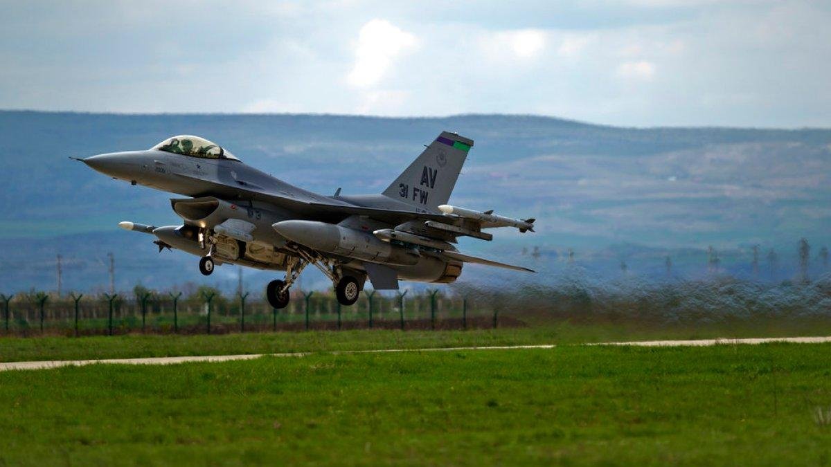 Romanian jet fighter shoots down suspected Russian drone