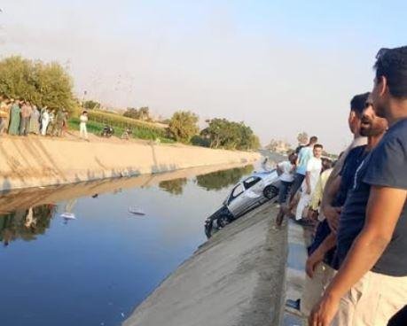 التحريات في مصرع شاب وطفل بانقلاب سيارة بترعة في أوسيم: اختلال عجلة القيادة وراء الحادث ولا شبهة جنائية