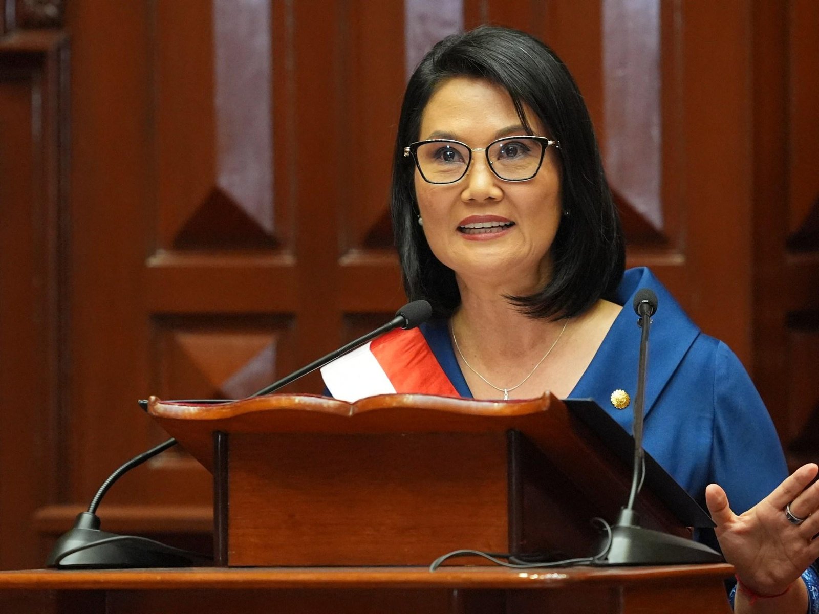 Keiko Fujimori sworn in as Peru president after narrow election win