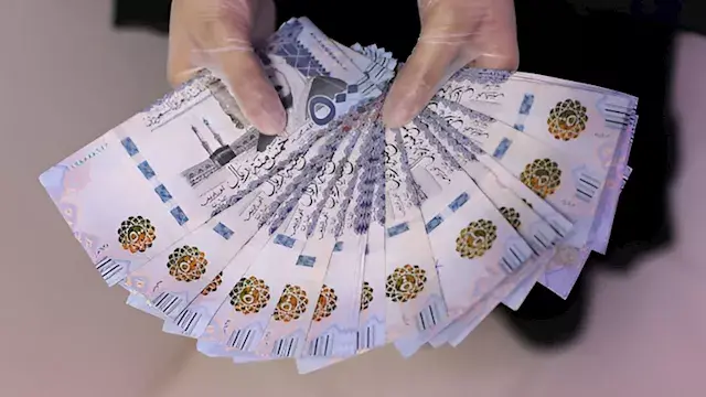 انخفاض سعر الريال السعودي مقابل الجنيه في 5 بنوك اليوم الاثنين