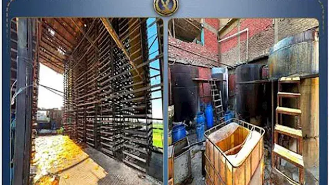 أمن المنوفية يضبط 450 طن غراء مجهول المصدر داخل مصنع غير مرخص