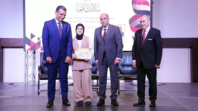 وزير العمل ومحافظ البحر الأحمر يفتتحان ملتقى السلامة والصحة المهنية بالغردقة