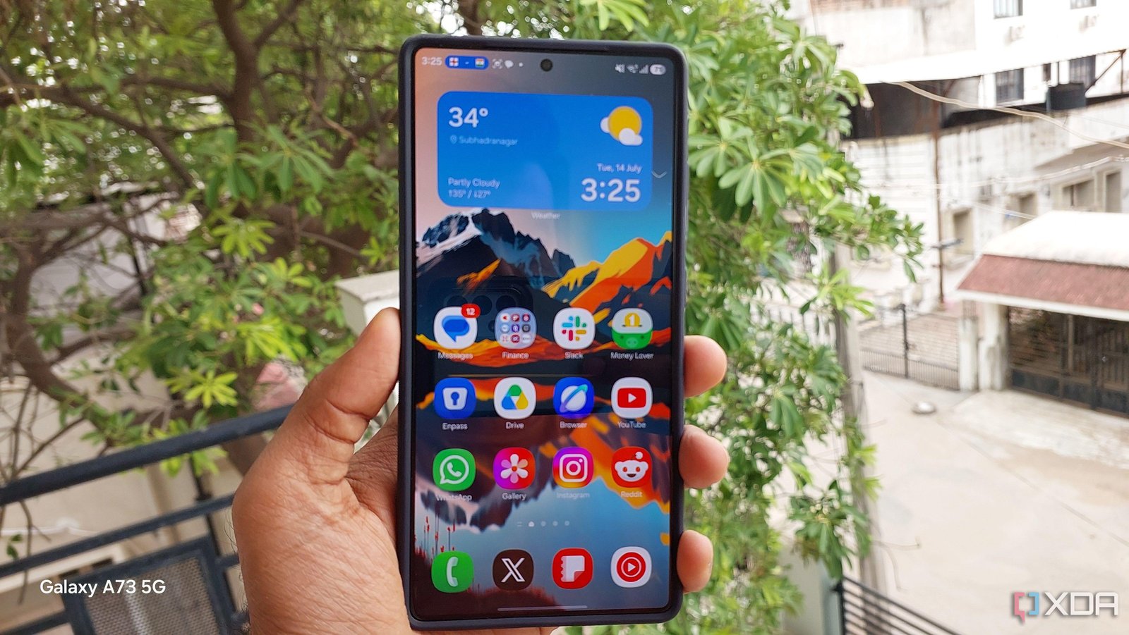 These 4 Samsung One UI features seemed pointless until I actually used them