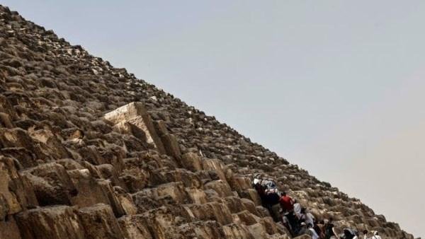 مفاجأة في حركة الأرض.. ما سر صمود أهرامات الجيزة أمام الزلازل؟