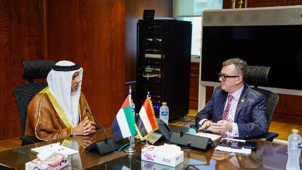 خدمات مالية جديدة للمصريين بالإمارات.. توسيع لنشاط شركات الاستثمار القومي