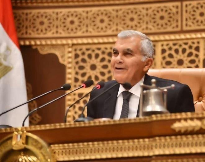 رئيس مجلس الشيوخ يهنئ الرئيس السيسي بمناسبة ذكرى المولد النبوي الشريف