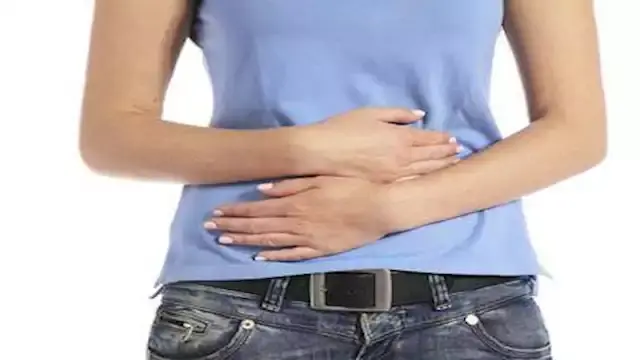 5 عادات يومية قد تدمر صحة أمعائك دون أن تدري