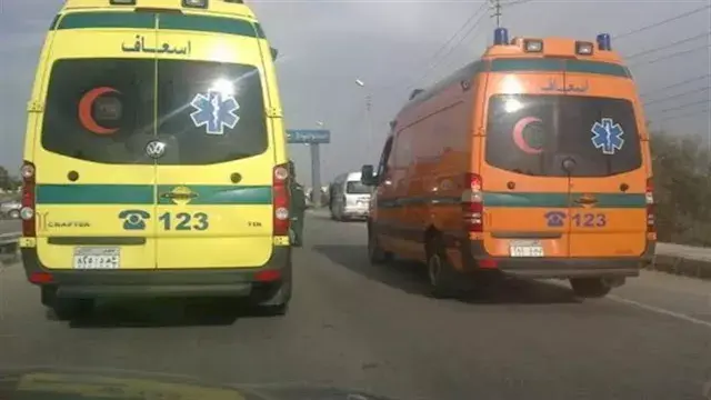 جثة و3 مصابين إثر سقوط سيارة في ترعة بالمنيا