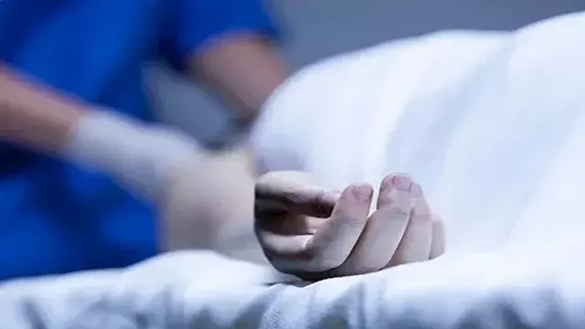 حمل رأسها في يد والسكين في الأخرى.. قصة ذبح عروس على يد زوجها