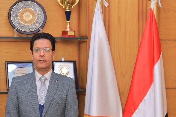 رئيس جامعة بنها: نعمل على توسيع جسور التعاون مع القطاع الصناعي