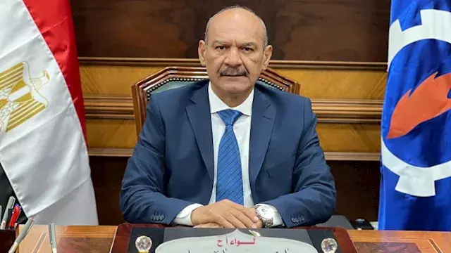 بعد زلزال الفجر.. محافظ السويس يوجه بفحص العقارات والمرافق للتأكد من سلامتها