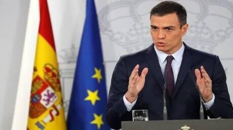 سانشيز يرفض الربط بين أزمة المهاجرين والتضامن الأوروبي