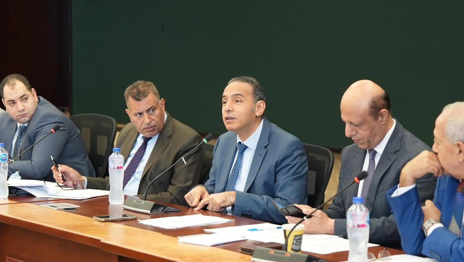 انطلاق أعمال اللجنة التنسيقية بين الرقابة المالية والبورصة ومصلحة الضرائب بحضور إسلام عزام