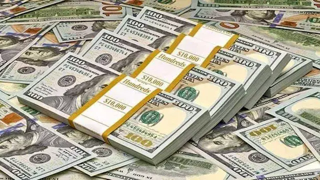تراجع في 10 بنوك.. سعر الدولار مقابل الجنيه بنهاية تعاملات اليوم الخميس