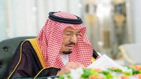 الملك السعودي: "قمة مكة للدفاع المشترك" أكدت عمق العلاقات التاريخية بين السعودية وتركيا وباكستان