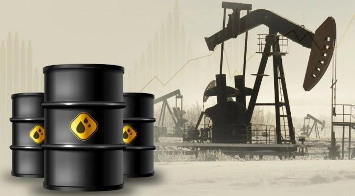 89.66 دولار للبرميل.. ضغوط تضخمية محتملة على أسعار السلع وتكلفة الشحن العالمية إثر ارتفاع عقود النفط