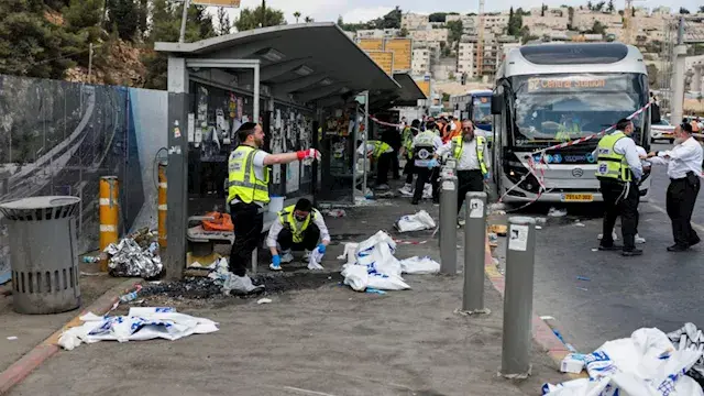 اشتباكات دامية في الضفة الغربية.. سقوط قتيل إسرائيلي واستشهاد 4 فلسطينيين