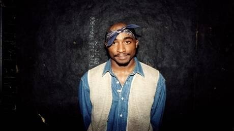 بعد 3 عقود من الغموض.. انطلاق محاكمة المتهم بتدبير عملية قتل "2Pac" (فيديو)