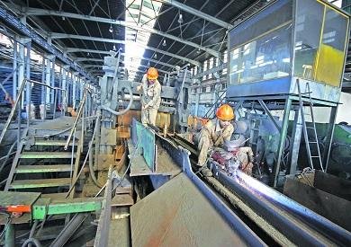 الصناعة تدعو المصانع للتسجيل بمنظومة دعم المصنعين لتقديم الشكاوى والاستفادة من خدمات المنظومة