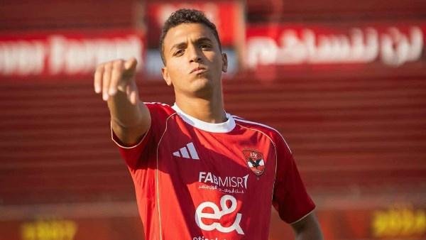 موقف ياسين مرعي من السفر لمعسكر إسبانيا مع الأهلي بعد إصابته بلقاء النجوم