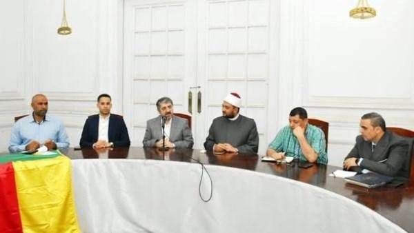 الأعلى للشئون الإسلامية يعقد الورشة العاشرة للعلاقات الخارجية بمشاركة وفد طلابي