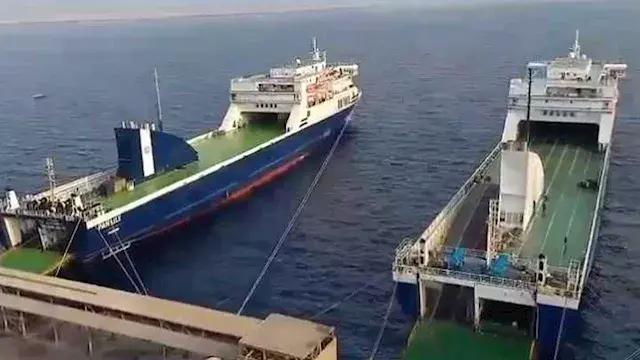 تداول 12 ألف طن بضائع و742 شاحنة بموانئ البحر الأحمر