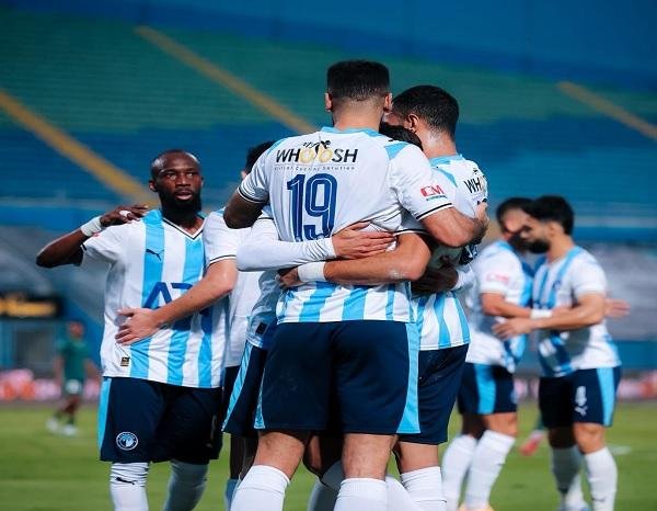 بيراميدز يكتسح مودرن دبي بسداسية في مباراة ودية
