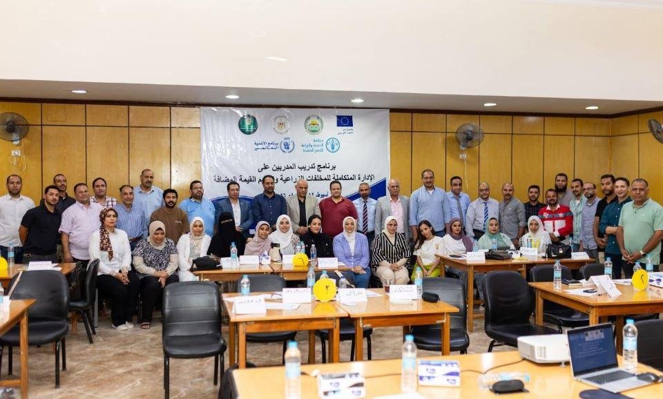 التنمية المحلية والبيئة تتابع تنفيذ مشروع الاتحاد الأوروبي من أجل حياة كريمة بـ120 قرية