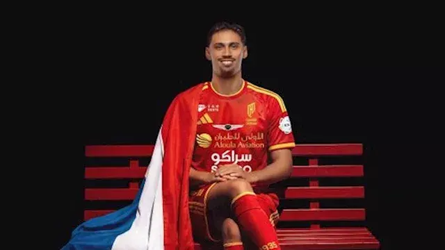 رسميًا.. القادسية السعودي يضم لاعب مانشستر سيتي