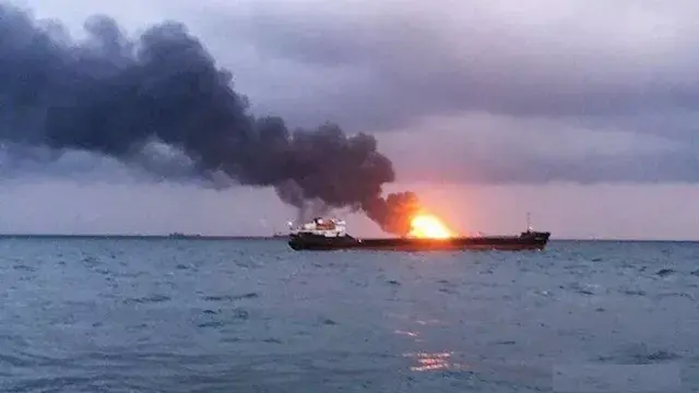 الحرس الثوري يُعلن مهاجمة وتوقيف 3 سفن نفطية في مضيق هرمز