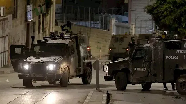 القوات الإسرائيلية تتوغل بمنطقة حوض اليرموك بريف درعا الغربي في سوريا