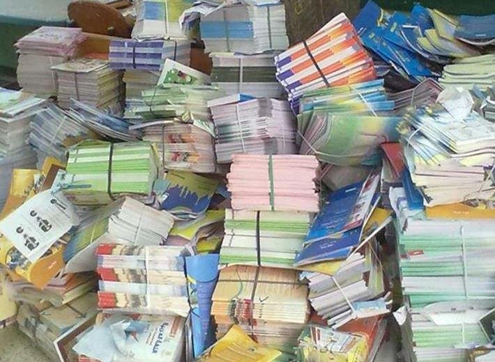 ضبط 25 ألف كتاب دراسي خارجي لمختلف المواد والسنوات الدراسية داخل مخزن مخالف بالقاهرة