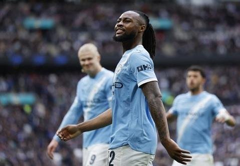 اليوم.. مانشستر سيتي يواجه أتلتيكو مدريد وديًا استعدادًا للموسم الجديد