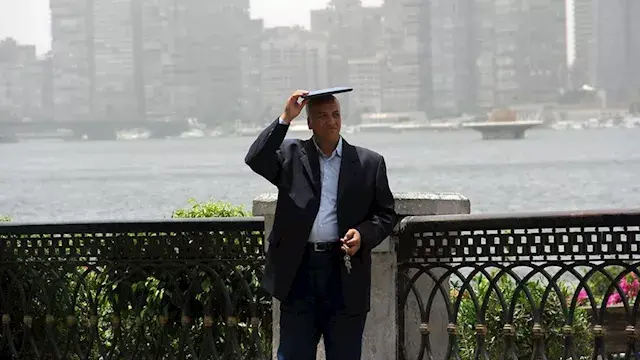 ذروة الموجة الحارة.. تحذير عاجل من "الأرصاد" بشأن طقس الأيام المقبلة