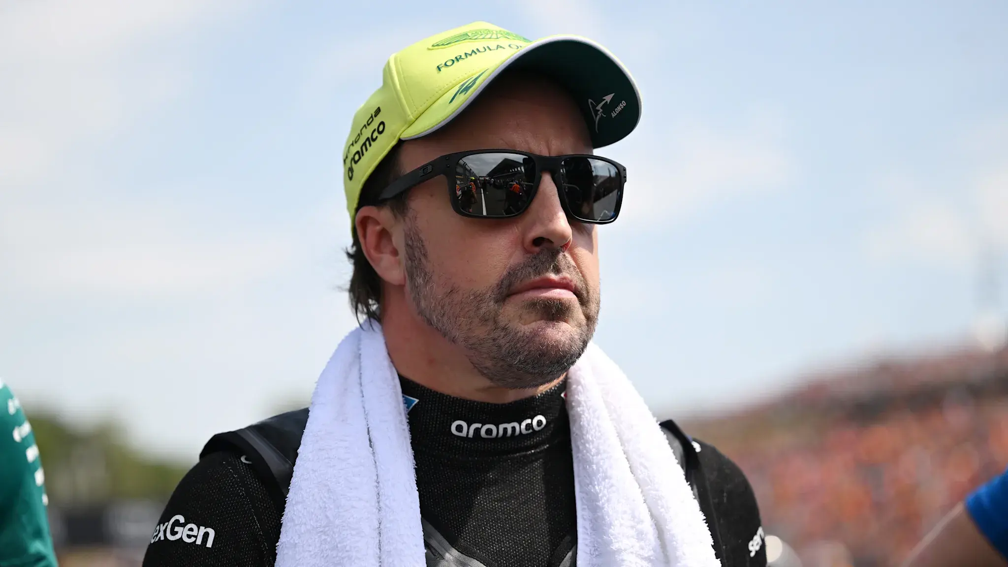 Alonso reacts to first race with Aston Martin upgrades