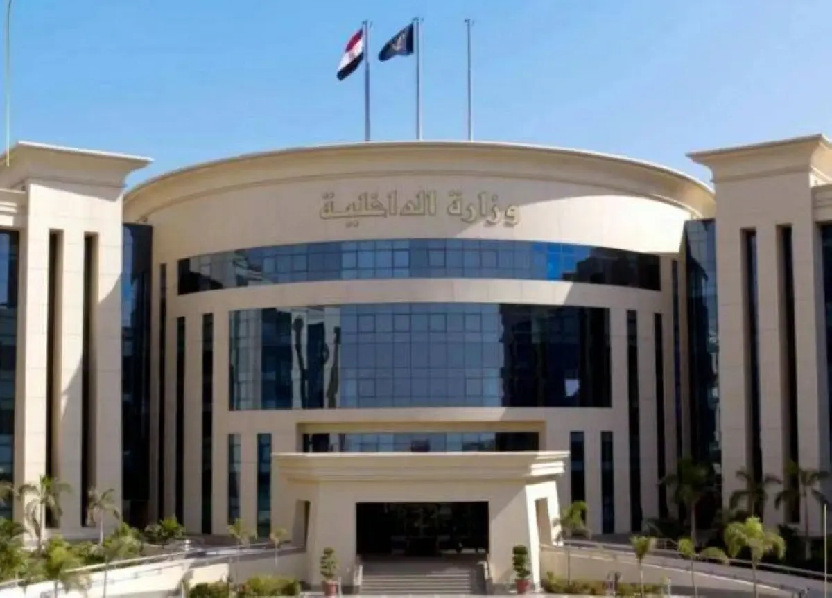 الداخلية تضبط صاحب واقعة الرقص أعلى ماسورة غاز في الجيزة بعد تداول الفيديو