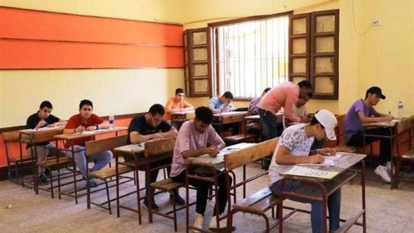 بدء امتحانات الثانوية العامة الدور الثاني 2026|الطلاب يمتحنون اليوم "العربي والدين"