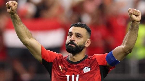 تعرف على آخر تطورات مفاوضات انتقال محمد صلاح إلى بشكتاش