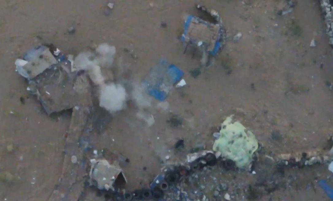 الجيش اليمني يعلن استهداف عناصر وآليات حوثية في مأرب بمسيرات