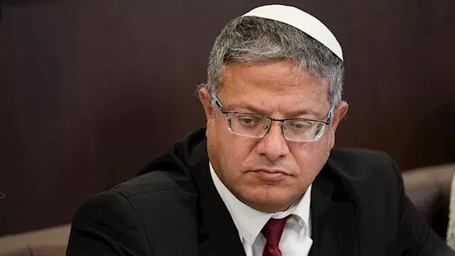 طفل صغير يثير رعب وزير الأمن الإسرائيلي.. ما القصة؟