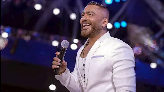 تامر حسني بعد انتقال محمد صلاح إلى "طرابزون سبور": "فخر مصر والعرب"