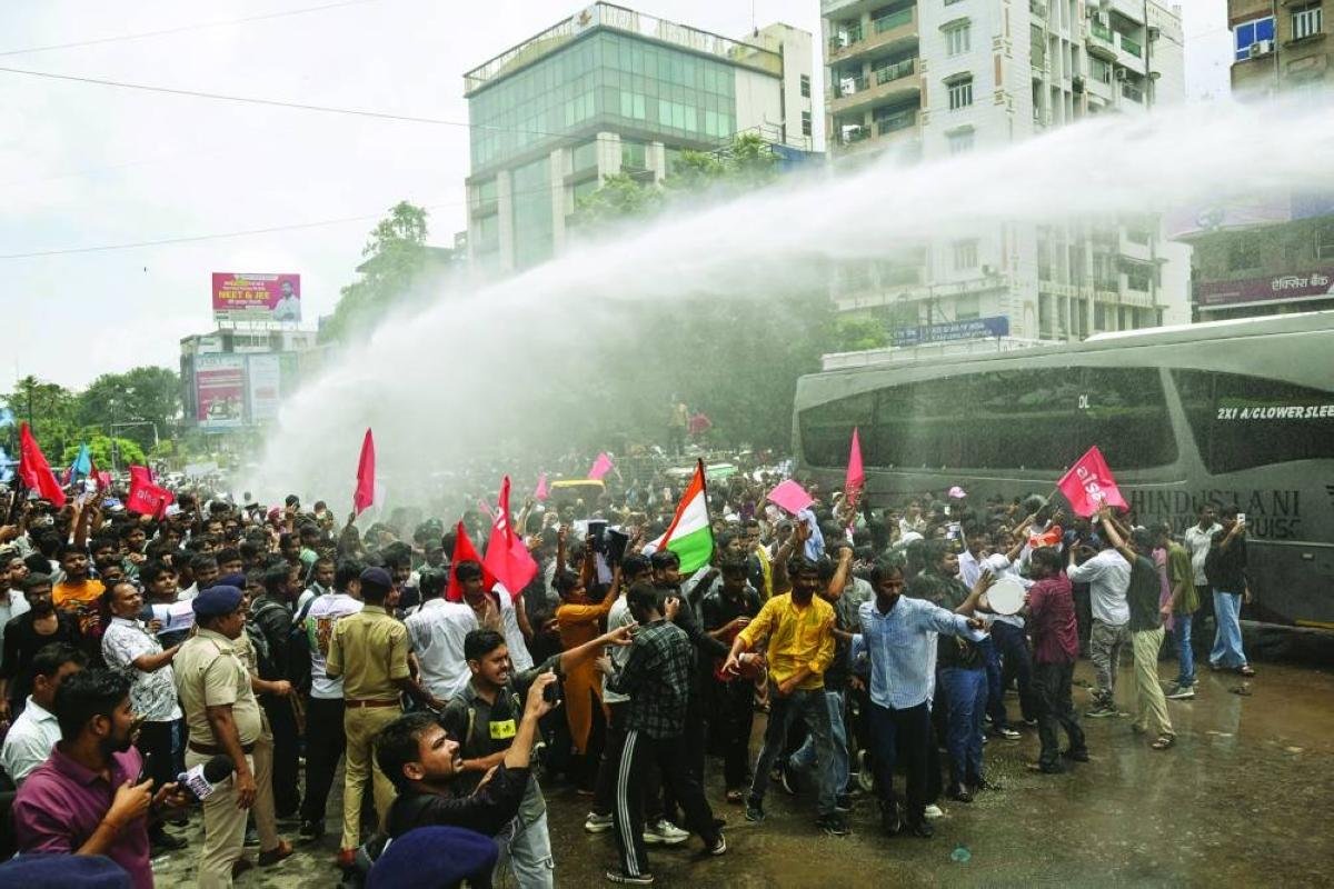 India student protests keep up pressure on Modi government