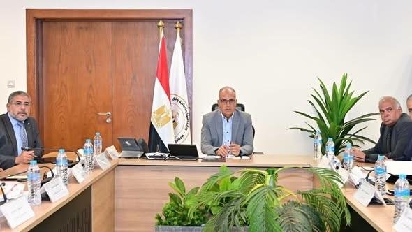 وزير الري: الإدارة الأحادية لسد النهضة تفرض مراجعة مستمرة لسيناريوهات التشغيل خلفه
