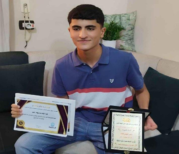 وزارة التعليم تؤكد سلامة نتيجة الطالب الأول على الجمهورية عبدالله محمود وزملائه