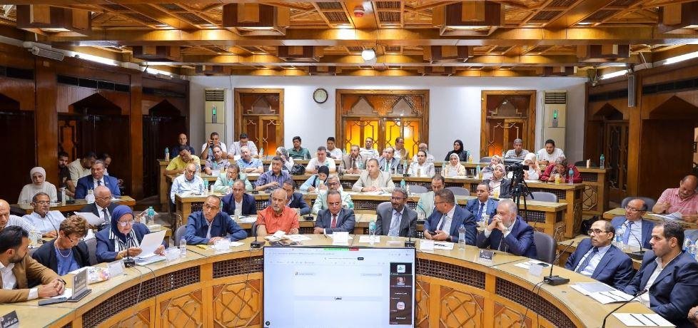 نقابة المهندسين تبحث مستقبل استخدام الأسمنت البوزولاني في مصر