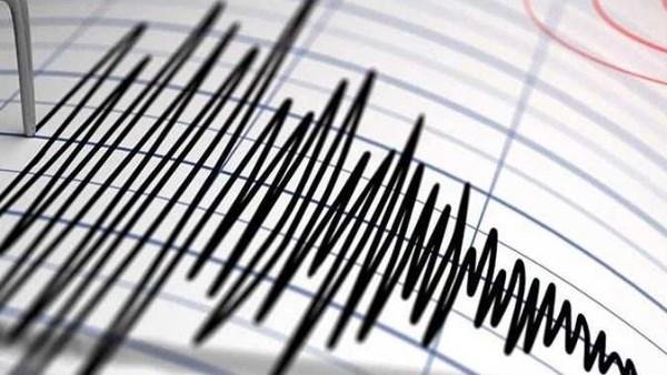 زلزال قوي بقوة 7.4 درجة يضرب كولومبيا