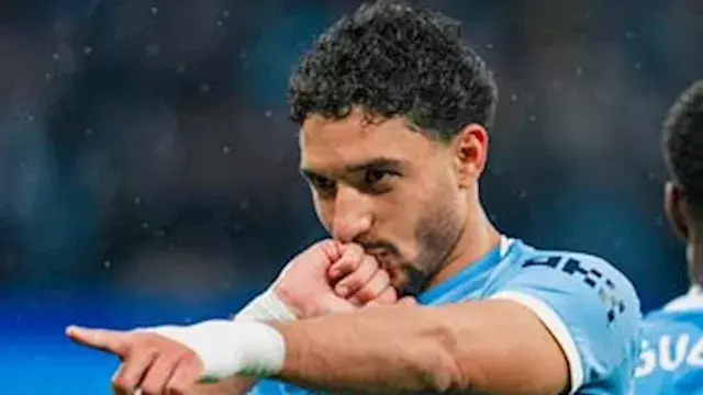 عمر مرموش ضمن أقل 10 لاعبين با...
