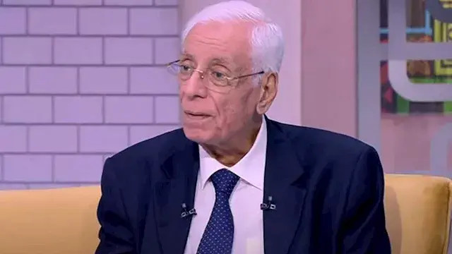 حسام موافي: تناول الفيتامينات دون استشارة الطبيب قد يسبب أضرارًا صحية خطيرة