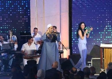 أمسية موسيقية تجمع الشرق والغرب بعزف نسمة عبدالعزيز في مهرجان الأوبرا الصيفي